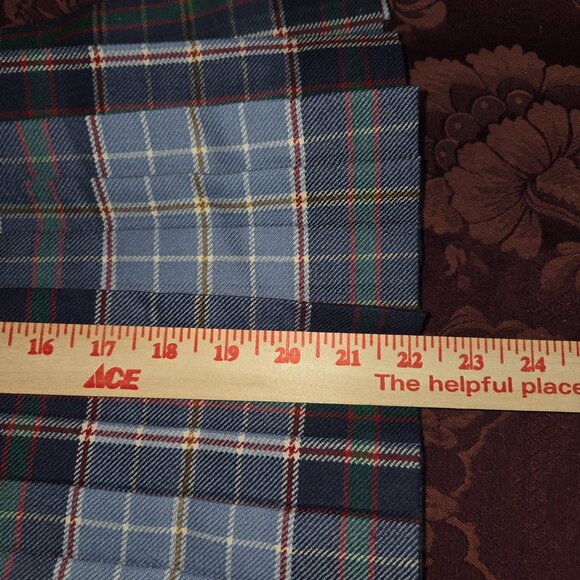 Celtic craft Center the Royal Mile Edinburgh Tartan Skirt Kilt & Scarf - Picture 7 of 9